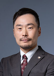 弁護士 中田充彦の写真